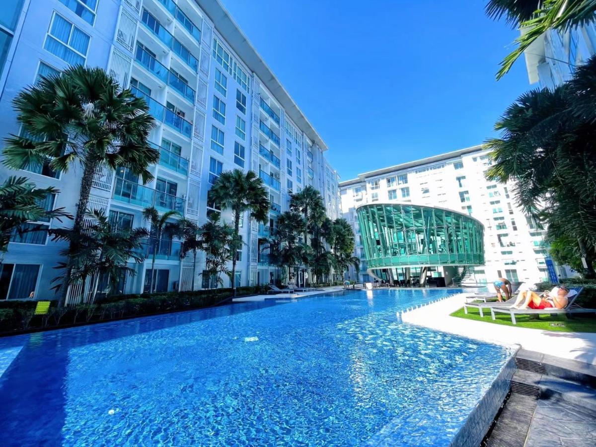 City Center Residence Kim Pattaya Bagian luar foto