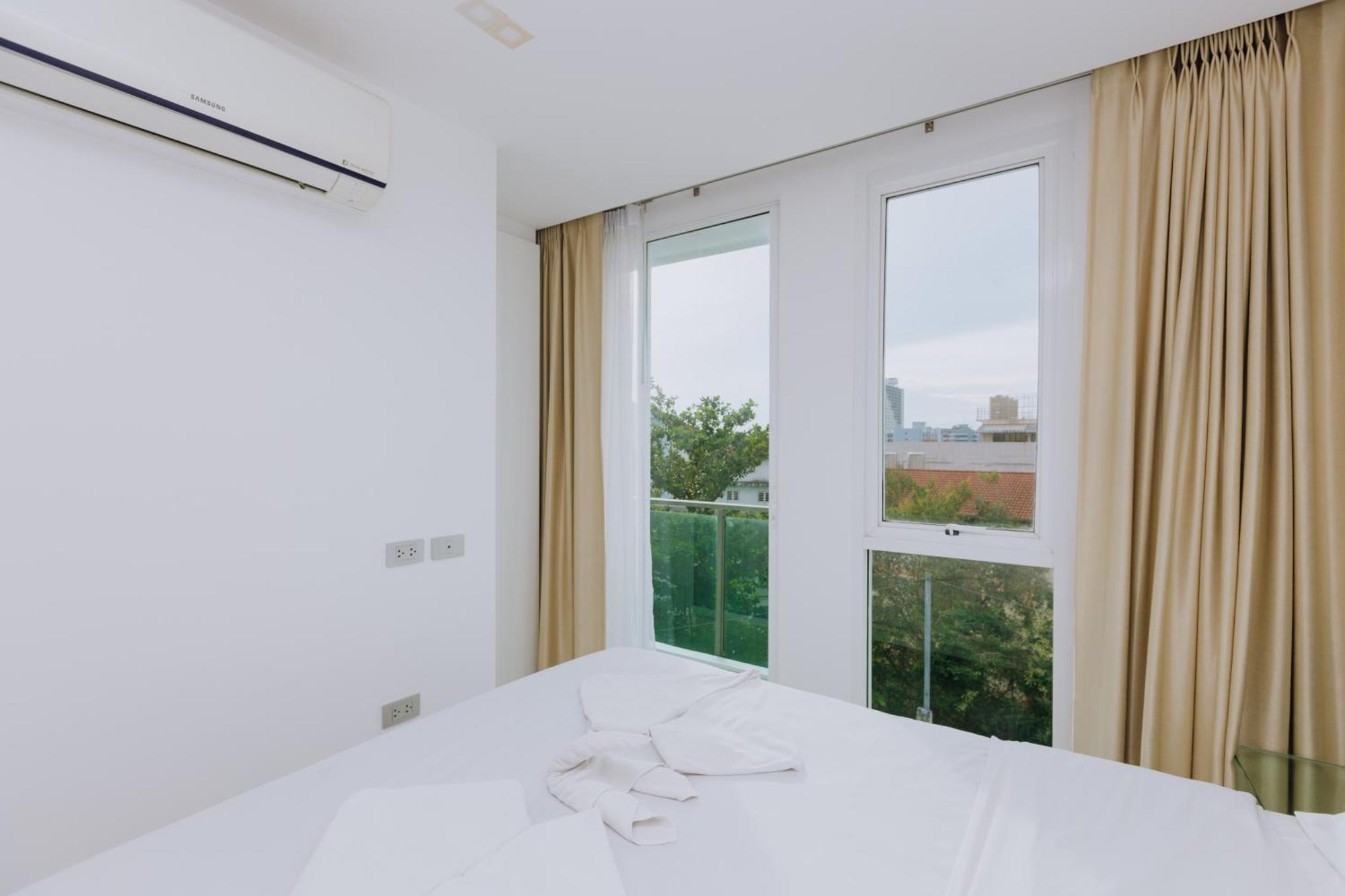City Center Residence Kr Pattaya Bagian luar foto